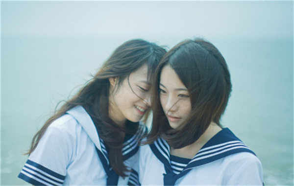 巴音郭楞怀孕后验血多久可以知道男女(怀孕后多久可以验血检查出来)